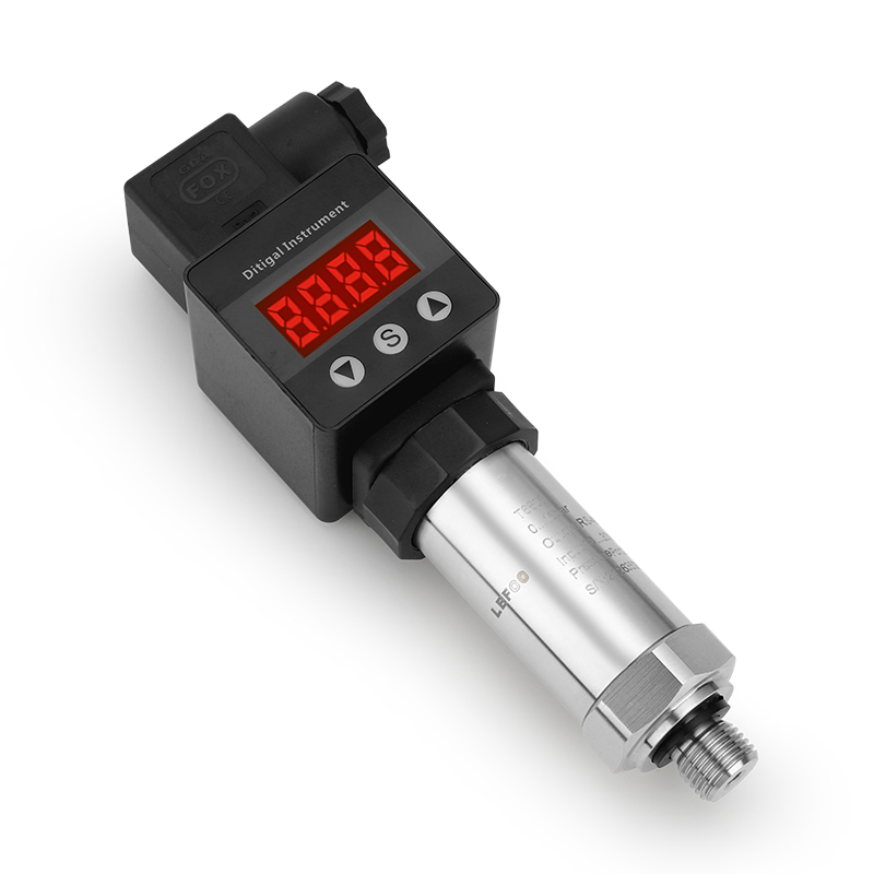 Pressure Transmitter with Digital Display LFT6800